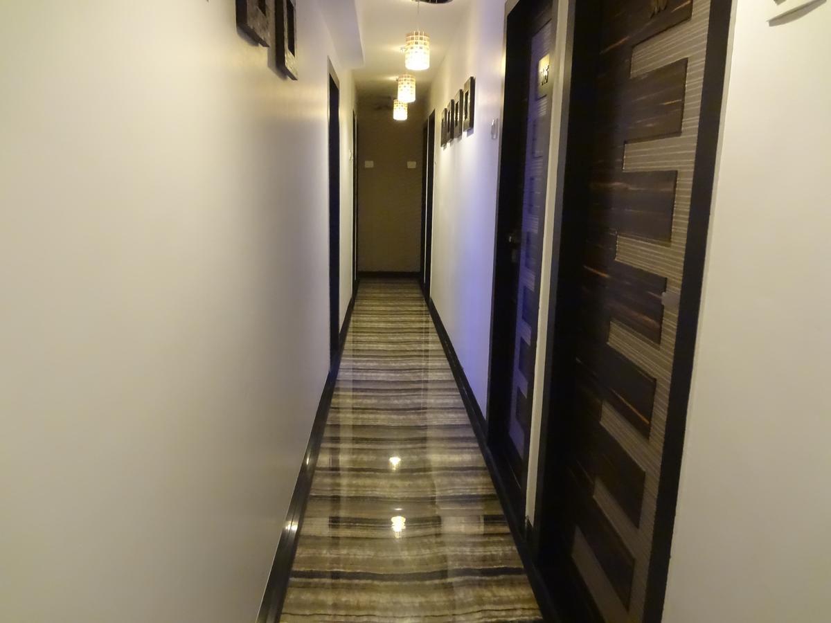 Hotel Modern Мумбаї Екстер'єр фото