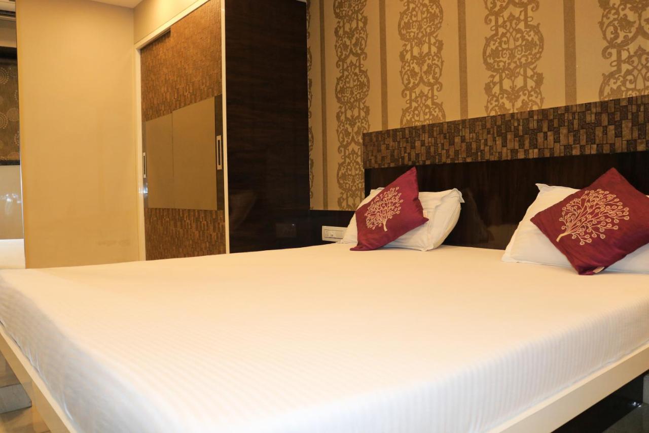 Hotel Modern Мумбаї Екстер'єр фото